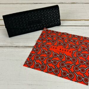Ted Baker Black Glasses Case with Branded Red Cleaning Cloth